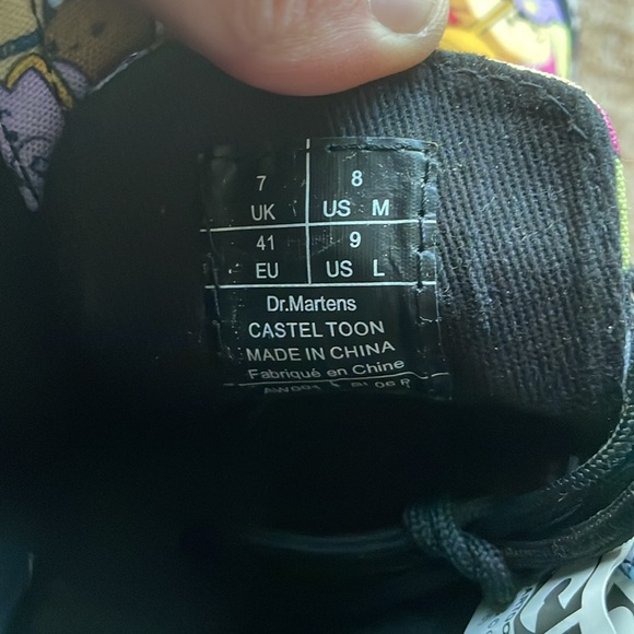 Excellent like new condition Doc Martens Adventure Time boots sz 8 men 9 ladies - Picture 8 of 9